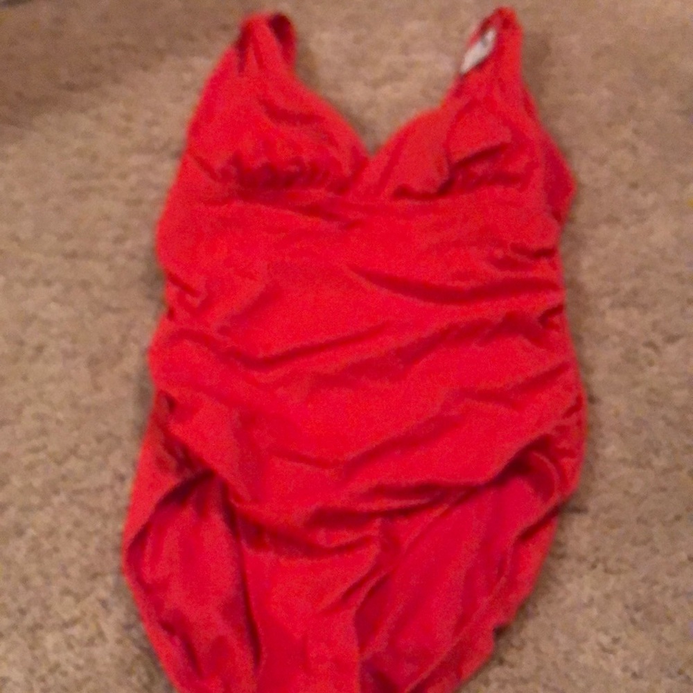 Swim suit
